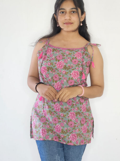 Kamalkali- round neck kurti