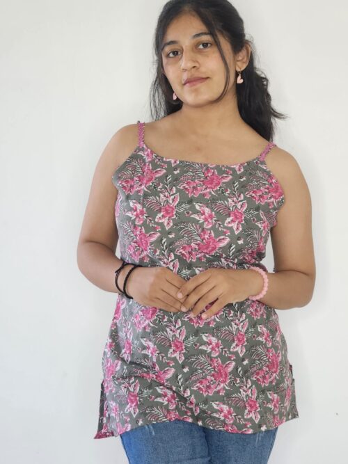 Gulzar- round neck kurti