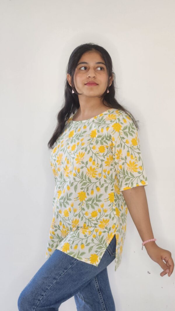 Gulbahar - round neck kurti